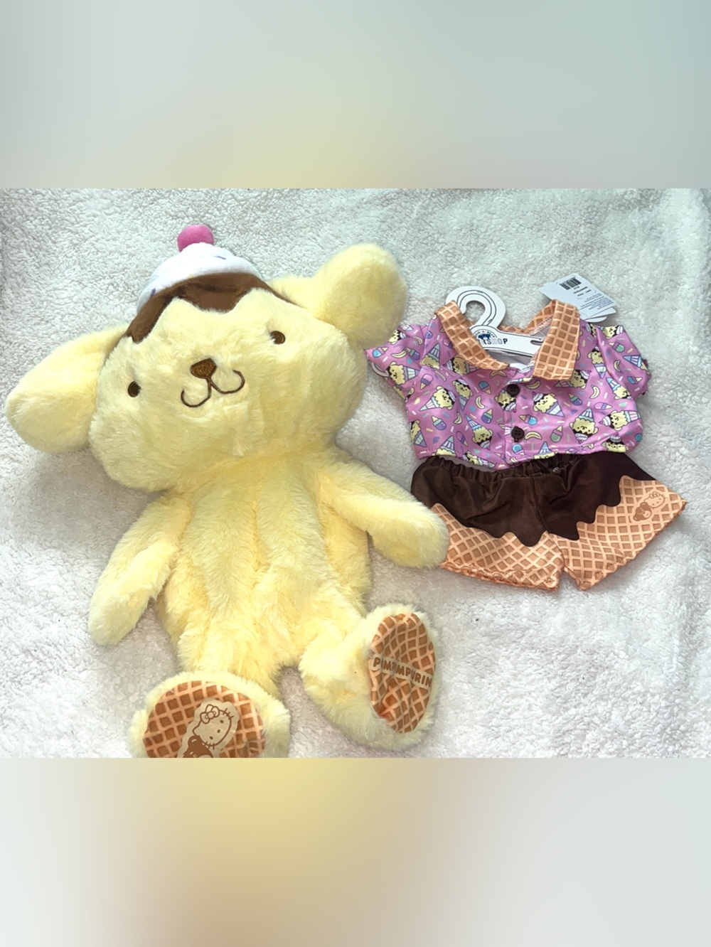 Pompompurin Banana Split unstuffed bear, Outfit Sanrio Build a Bear NEW